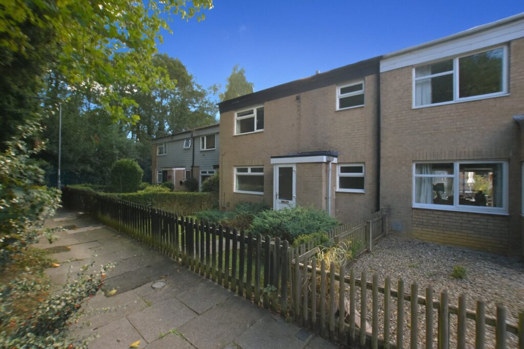 Faramir Place, Overstone Lodge, Northampton, NN3 8SF