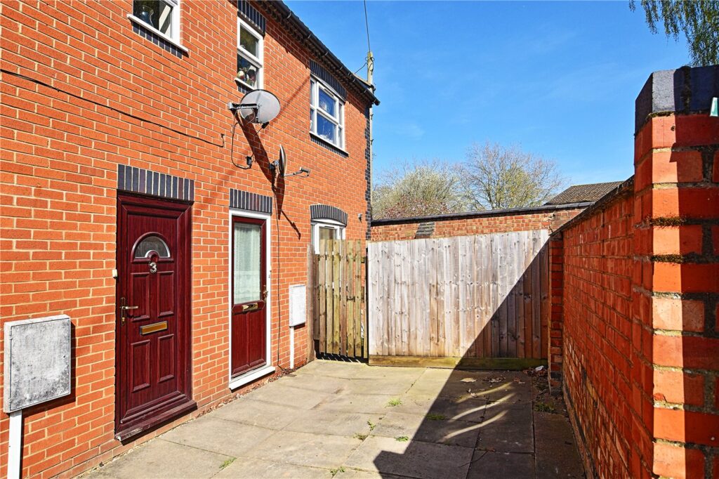 Watkin Terrace, The Mounts, Northampton, NN1 3ER