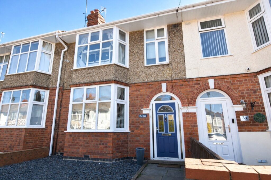 Murray Avenue, Northampton, NN2 7BS