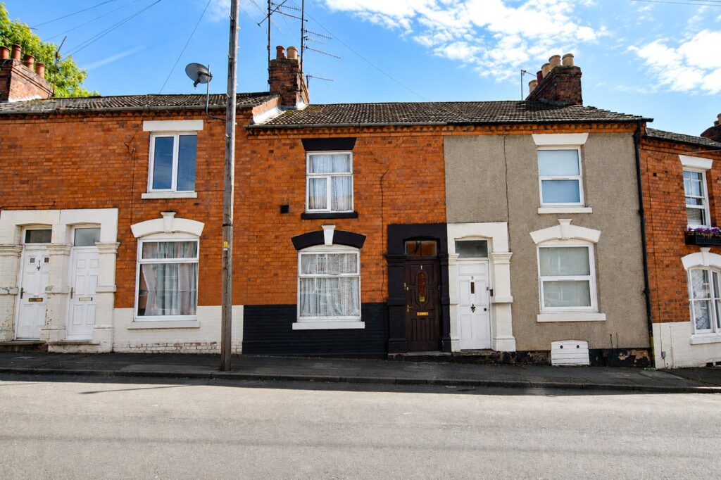 Stanley Street, Semilong, Northampton, NN2 6DD